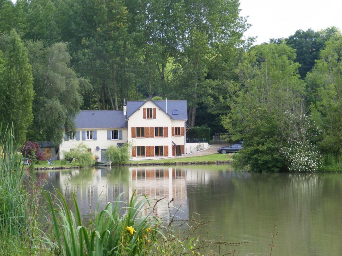 Lake House France Lägenhet Beaumont-Pied-de-Boeuf  Exteriör bild